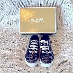 Michael Kors shoes new with box